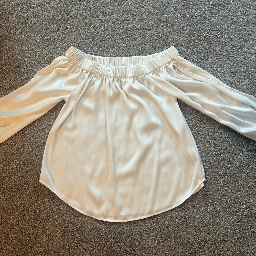 Express off the should open arm shirt